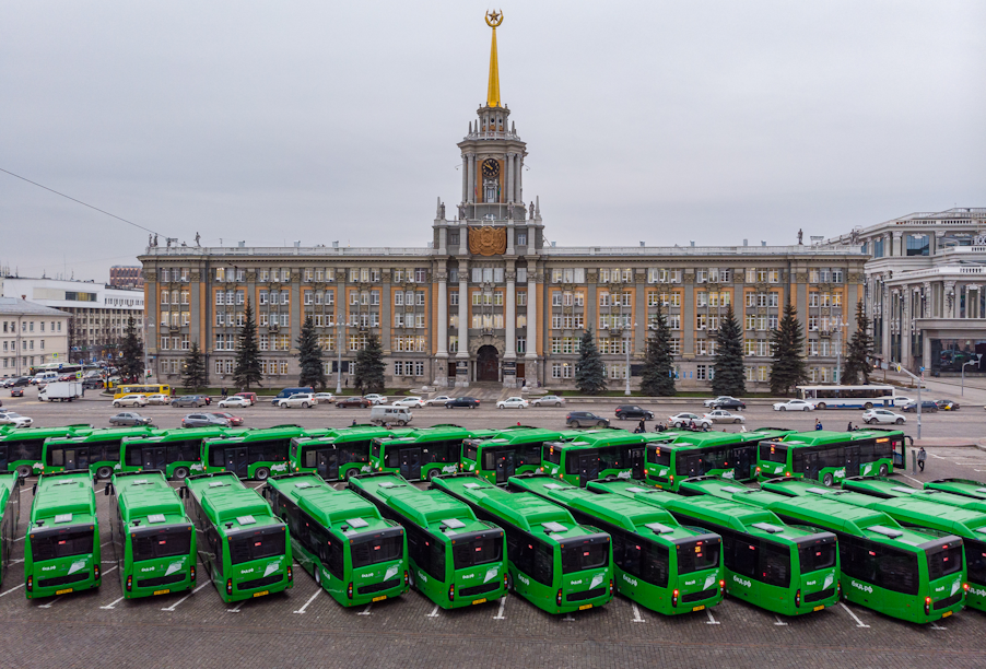 Более 1100 единиц нового общественного транспорта поступит в регионы в ближайшие три года благодаря нацпроекту «Безопасные качественные дороги»